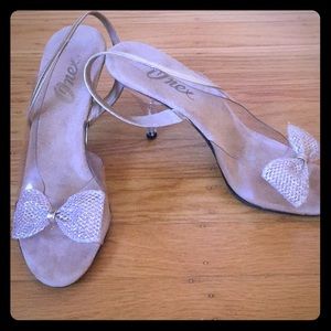 Clear Heal Vintage Inspired shoes